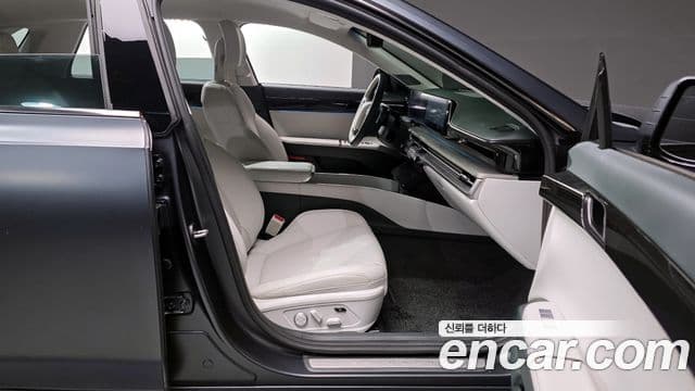 Hyundai Grandeur 2023 — ფოტო 10/20