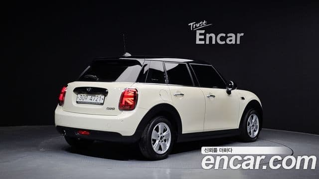 Mini Cooper 2019 — Şəkil 9/20