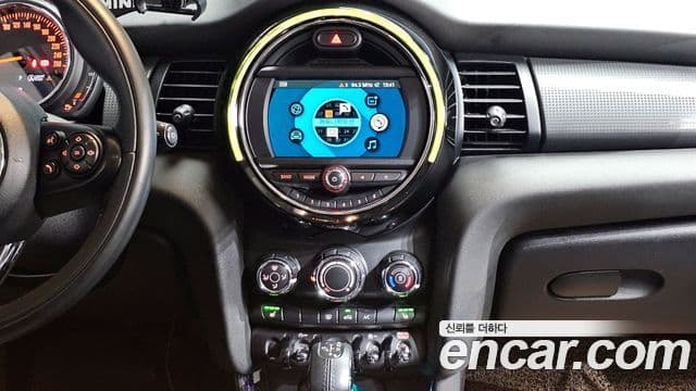 Mini Cooper 2019 — Şəkil 19/20