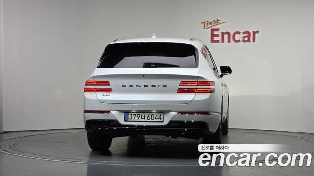 Genesis GV80 2023 — ფოტო 4/20