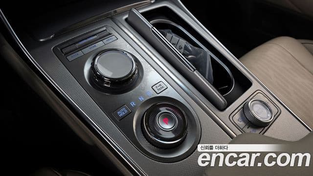 Genesis GV80 2023 — ფოტო 9/20