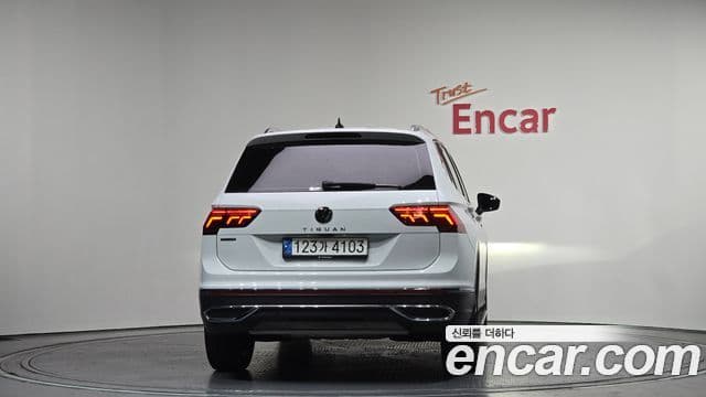 Volkswagen Tiguan Allspace 2023 — Şəkil 4/20