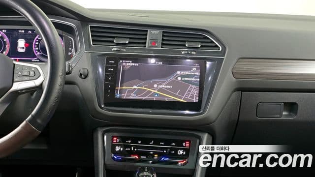 Volkswagen Tiguan Allspace 2023 — фото 14 из 20