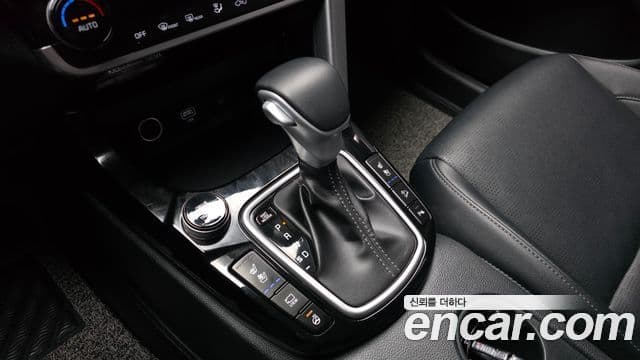 Kia Seltos 2020 — ფოტო 9/20