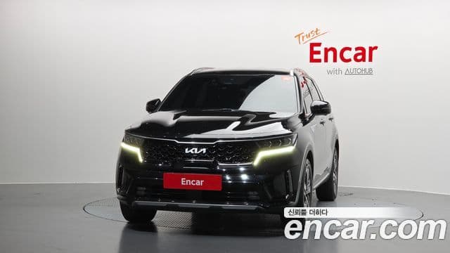 Kia Sorento 2023 — ფოტო 3/20