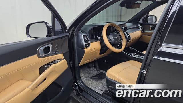 Kia Sorento 2023 — фото 10 из 20