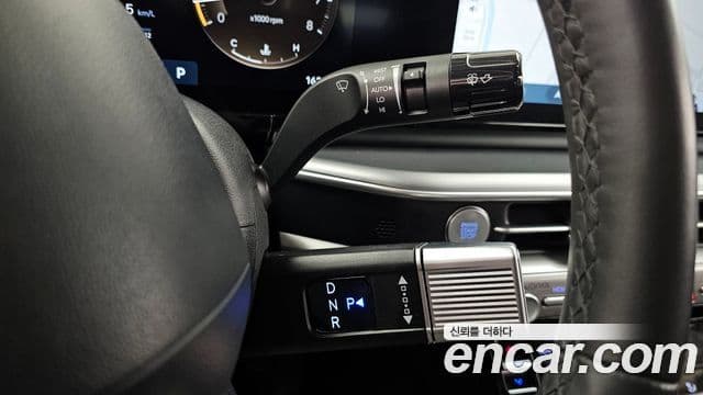 Hyundai Grandeur Hybrid 2023 — Photo 17/20