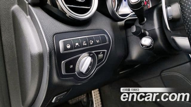 Mercedes-Benz GLC-Class 2019 — Şəkil 16/20