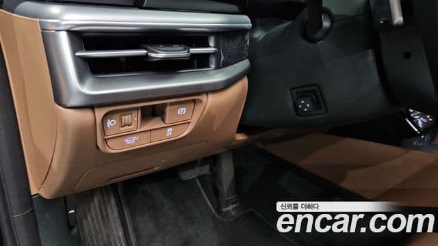 Hyundai Grandeur 2023 — Şəkil 18/20