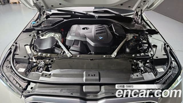 BMW 5 Series 2025 — Photo 18/20
