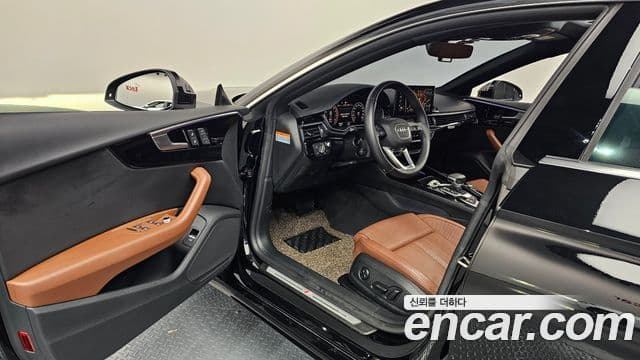 Audi A5 2022 — фото 10 из 20