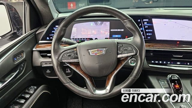 Cadillac Escalade 2022 — ფოტო 13/20