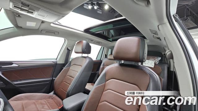 Volkswagen Tiguan Allspace 2023 — Şəkil 18/20