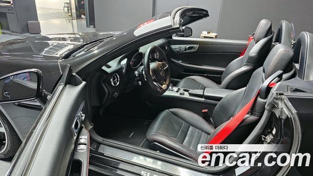 Mercedes-Benz SLC-Class 2018 — фото 10 из 20