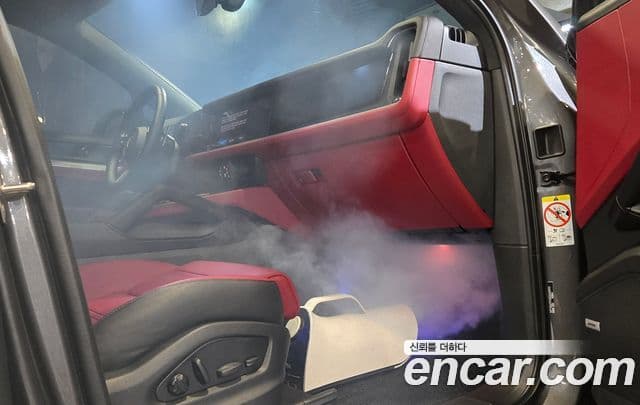 Porsche Cayenne 2024 — Photo 5/20