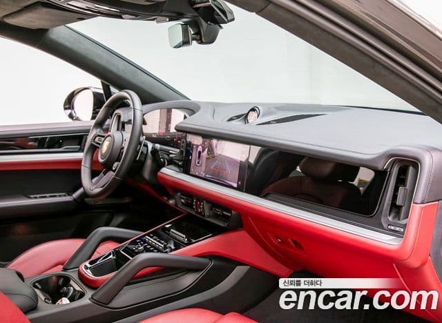 Porsche Cayenne 2024 — Photo 16/20
