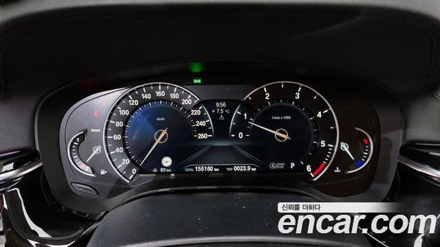 BMW 5 Series 2018 — Şəkil 18/20