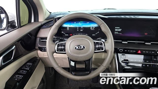 Kia Carnival 2020 — Şəkil 13/20