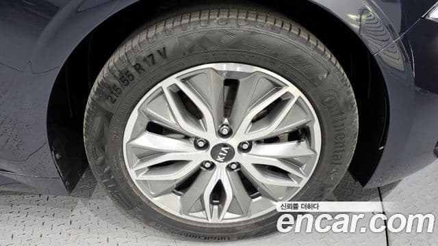 Kia K5 2021 — Şəkil 5/20