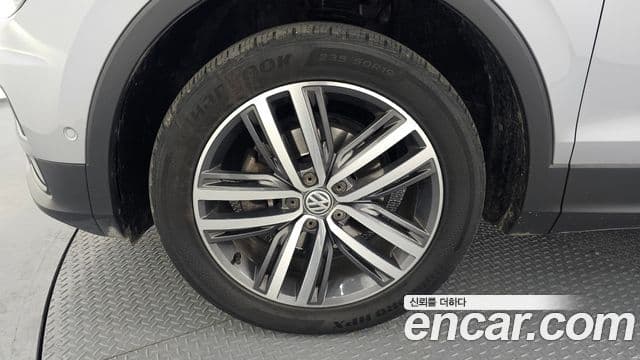 Volkswagen Tiguan Allspace 2020 — ფოტო 5/20