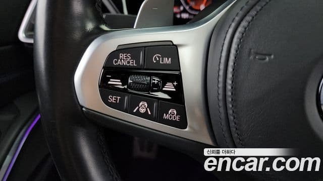 BMW 3 Series 2021 — фото 17 из 20