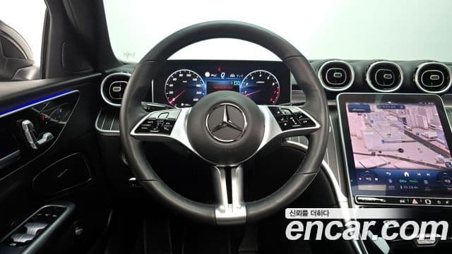 Mercedes-Benz C-Class 2024 — ფოტო 13/20