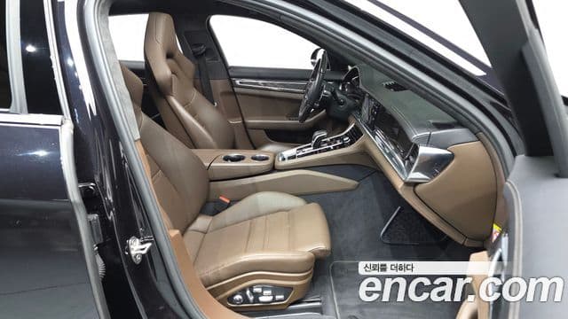Porsche Panamera 2020 — Photo 20/20