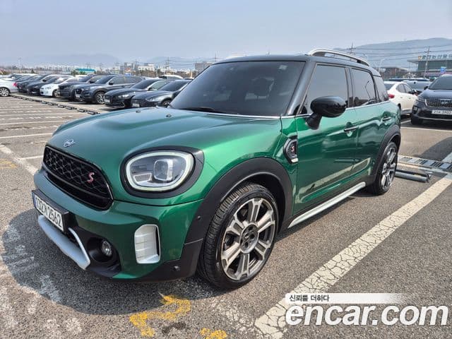 Mini Cooper S Countryman 2021 — ფოტო 13/20