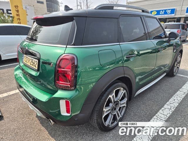 Mini Cooper S Countryman 2021 — ფოტო 9/20
