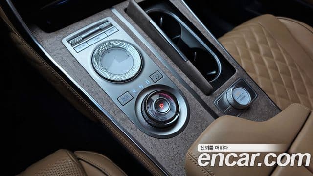 Genesis GV80 2020 — ფოტო 9/20