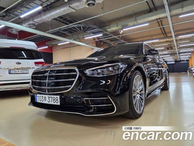 Mercedes-Benz S-Class, 2022