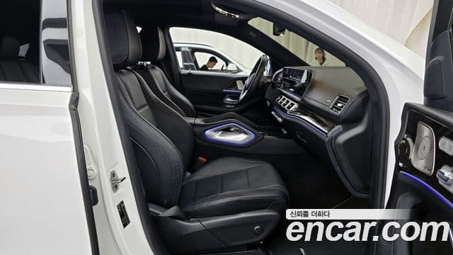 Mercedes-Benz GLE-Class 2022 — ფოტო 11/20