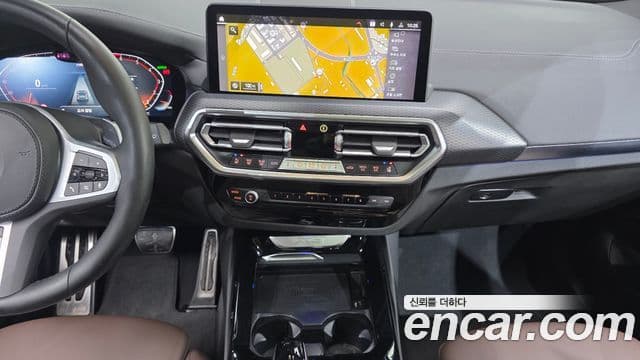 BMW X3 2022 — ფოტო 14/20