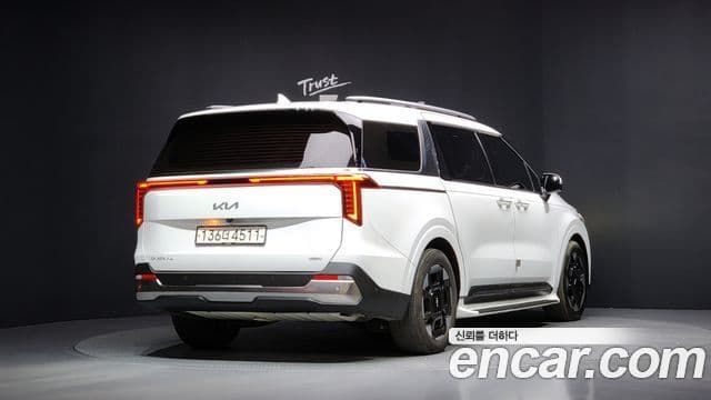 Kia Carnival 2024 — Şəkil 14/20