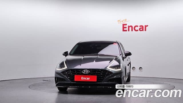 Hyundai Sonata Hybrid 2021 — ფოტო 14/20