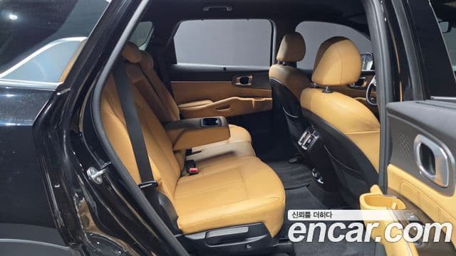 Kia Sorento 2021 — Фото 12/20