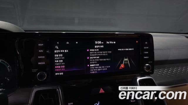Kia Sorento 2021 — Фото 16/20