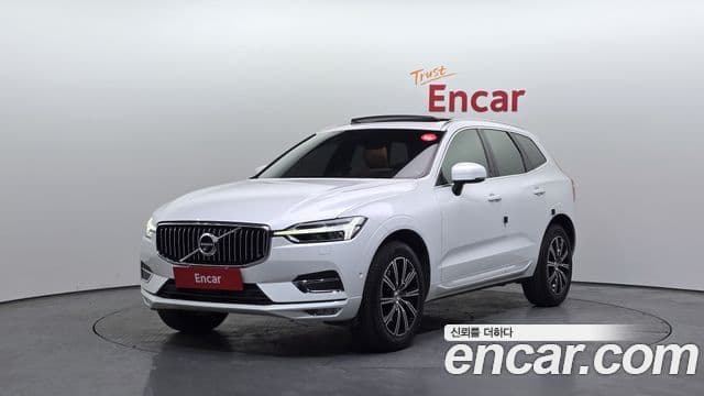 Volvo XC60 2019 — ფოტო 1/20