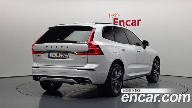 Volvo XC60, 2021