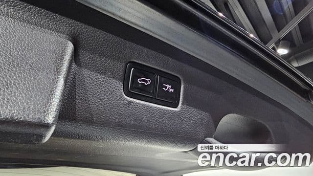 Kia Carnival 2022 — фото 20 из 20