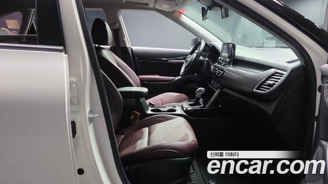 Kia Seltos 2020 — ფოტო 12/20