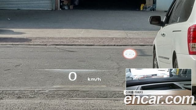 Genesis Electrified G80 2022 — Şəkil 15/18
