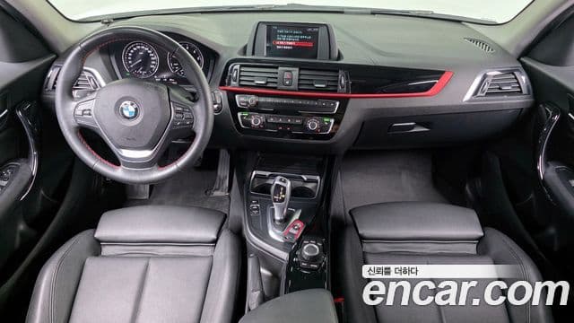 BMW 1 Series 2018 — Şəkil 7/20