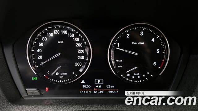 BMW 1 Series 2018 — Şəkil 8/20