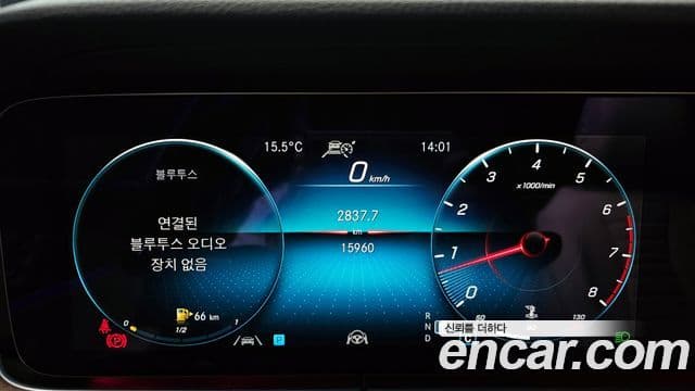 Mercedes-Benz E-Class 2023 — фото 8 из 20