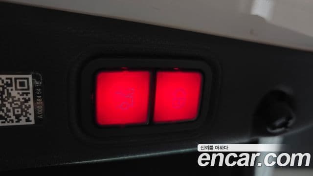 Mercedes-Benz E-Class 2023 — фото 20 из 20