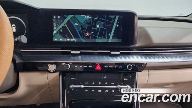 Kia Carnival 2021 — Фото 14/20