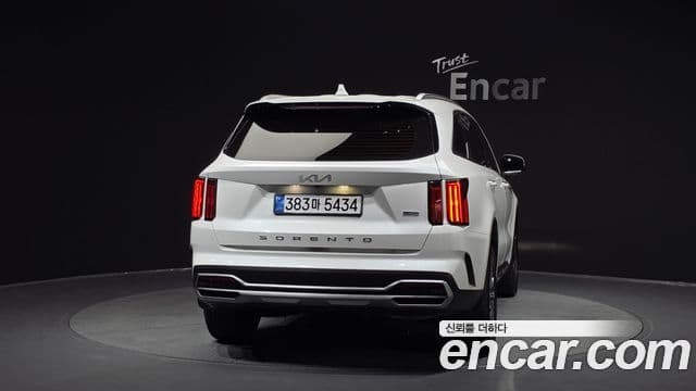 Kia Sorento 2022 — Şəkil 4/20