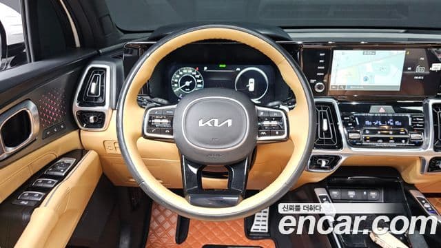 Kia Sorento 2023 — ფოტო 14/20