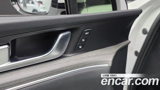 Kia K5 2025 — фото 18 из 20